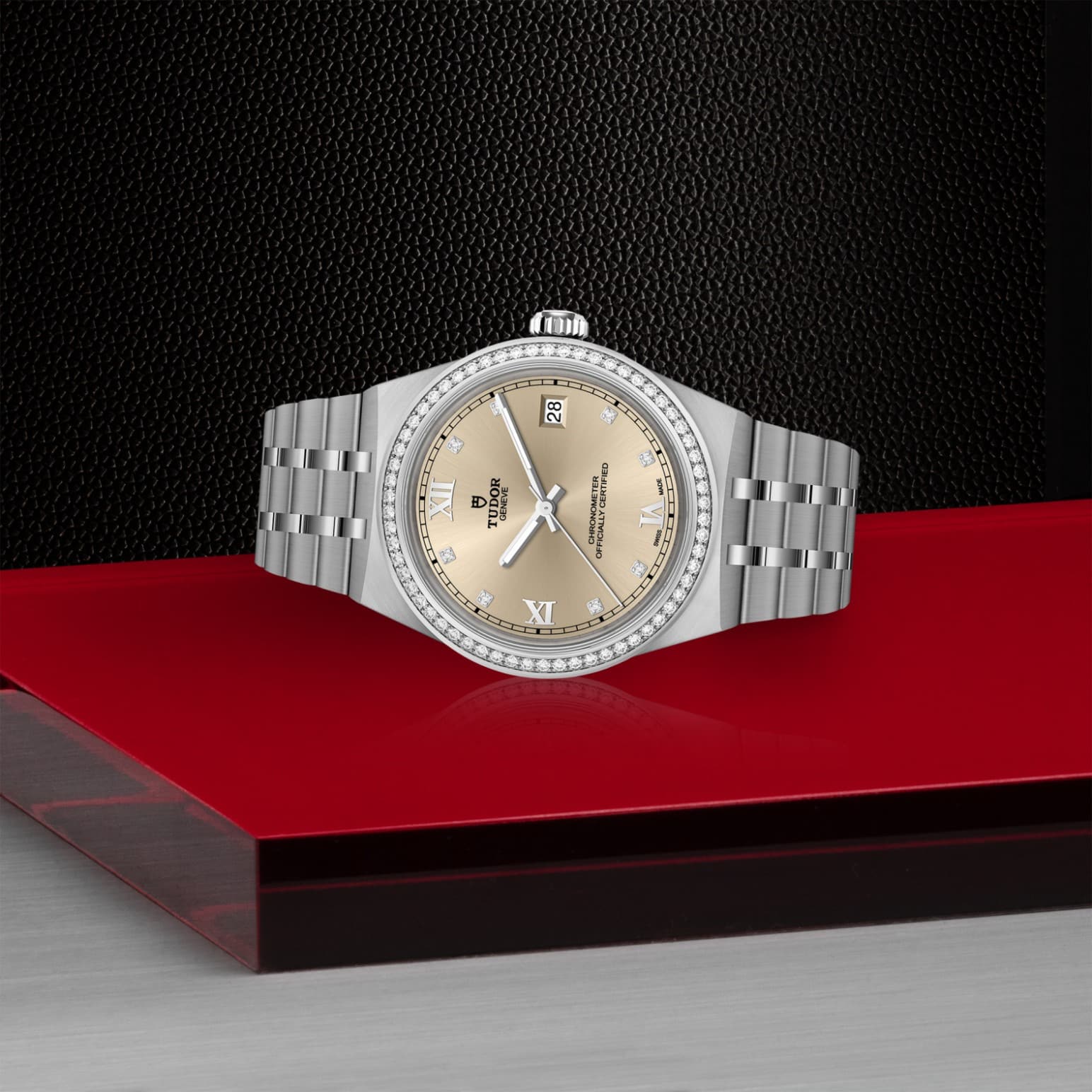 tudor-m2836c1s0-0001-1.jpg