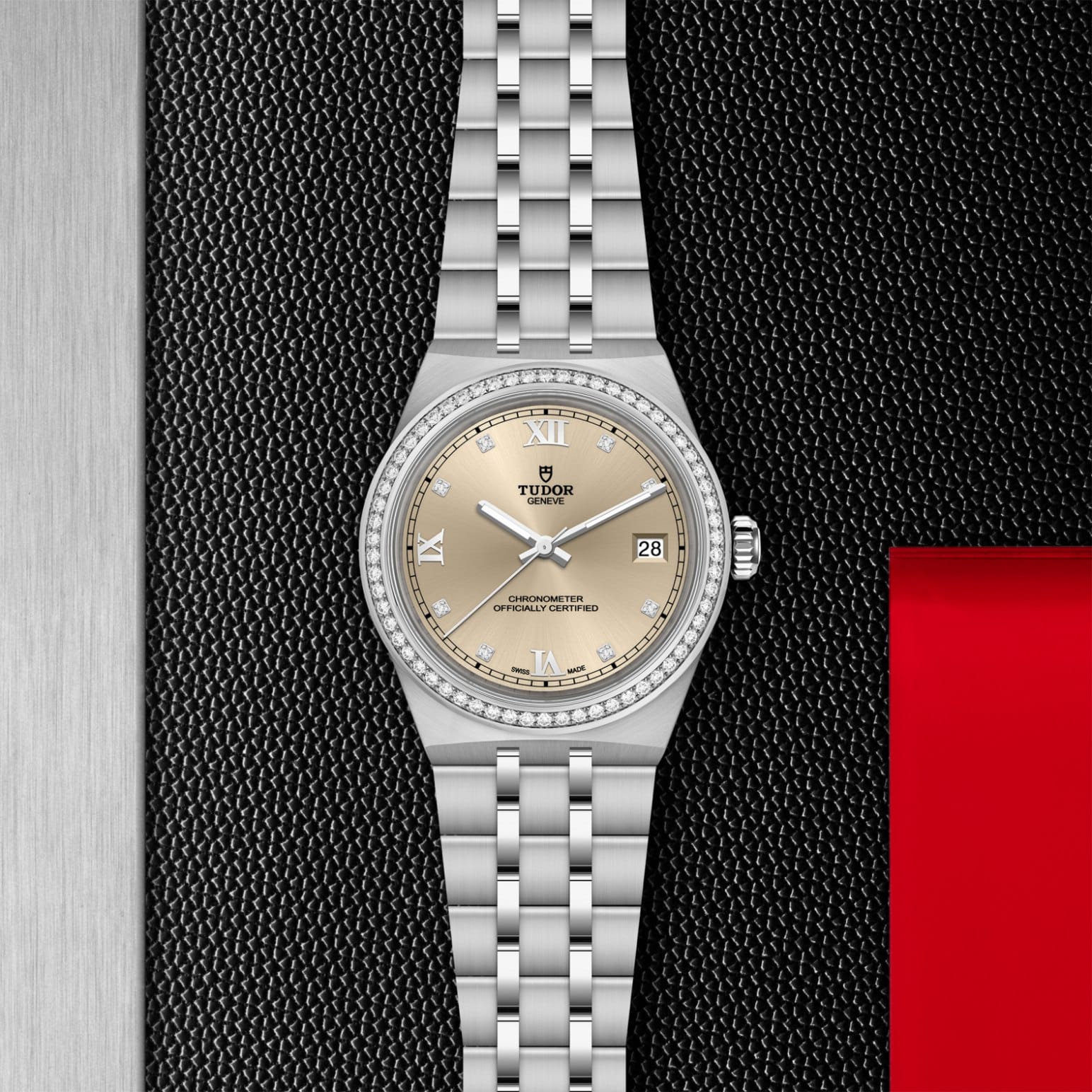 tudor-m2836c1s0-0001.jpg