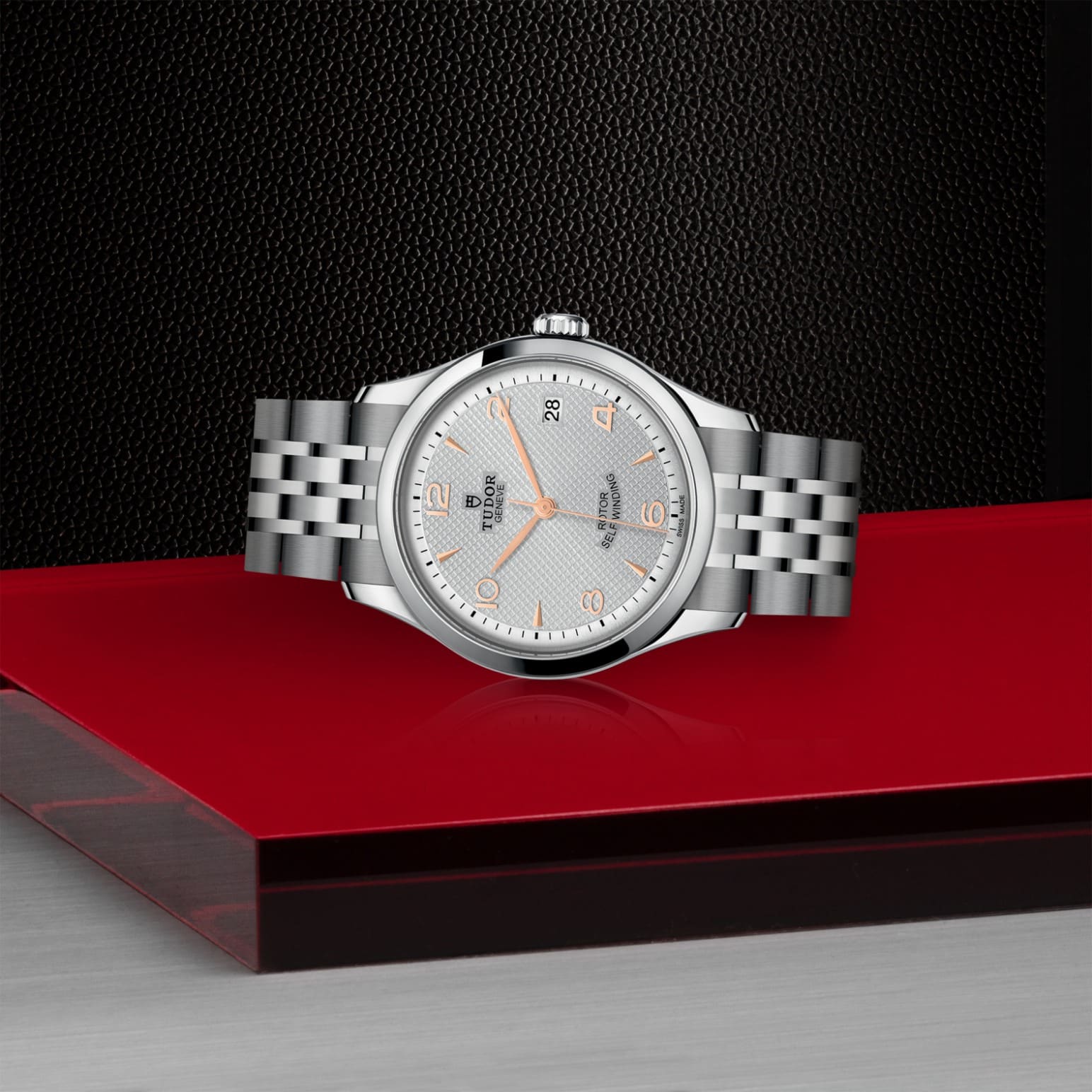 tudor-m91450-0001-1.jpg