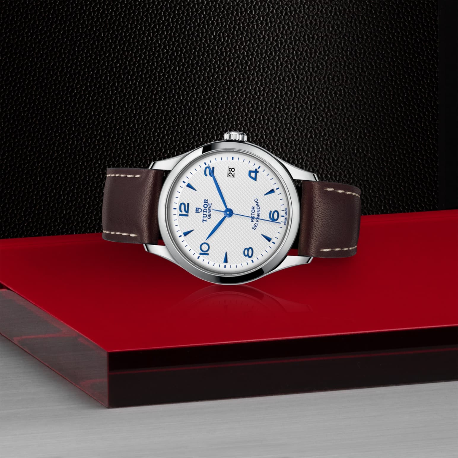 tudor-m91450-0010-1.jpg